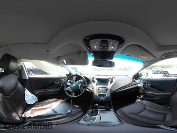 ✅ 2014 Hyundai Azera Limited • VIN: KMHFH4JG1EA350109 • Lot: 42388216. Listed on IAAI with 88,751 mi. Free auction sales archive from the USA and detailed vehicle history report at DreamBid. Image 18.