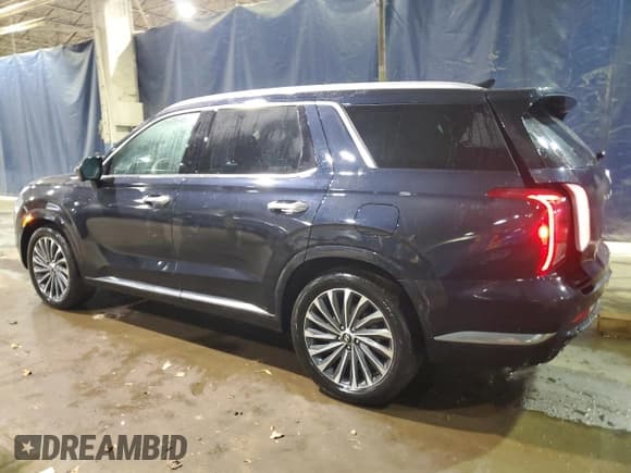 ✅ 2024 Hyundai Palisade Calligraphy • VIN: KM8R7DGE2RU710806 • Lot: 41492105. Wystawiony na Copart z przebiegiem 32 717 mil. Bezpłatny archiwum sprzedaży aukcyjnych z USA i szczegółowy raport historii pojazdu na DreamBid. Zdjęcie 2.