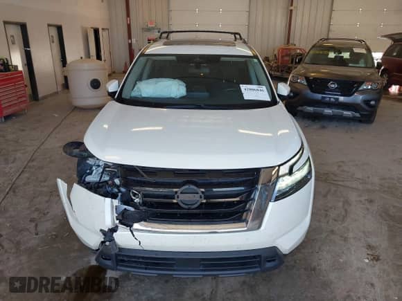 2022 Nissan Pathfinder SV z VIN 5N1DR3BD7NC234940, wystawiony jako IAAI lot #42806846 z przebiegiem 119 082 mil mil oraz . Historia ofert i sprzedaży dostępna na DreamBid. Obrazek 12.