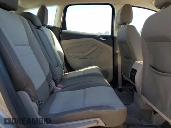 ✅ 2015 Ford C-Max SE • VIN: 1FADP5AU5FL111961 • Lot: 82557345. Wystawiony na Copart z przebiegiem 129 541 mil. Bezpłatny archiwum sprzedaży aukcyjnych z USA i szczegółowy raport historii pojazdu na DreamBid. Zdjęcie 11.