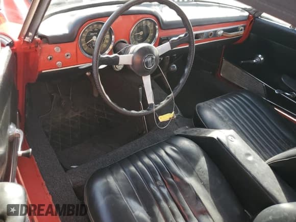 ✅ 1965 FIAT 124 Spider • VIN: 118H039439 • Lot: 78980814. Listed on Copart with 26,509 mi. Free auction sales archive from the USA and detailed vehicle history report at DreamBid. Image 8.