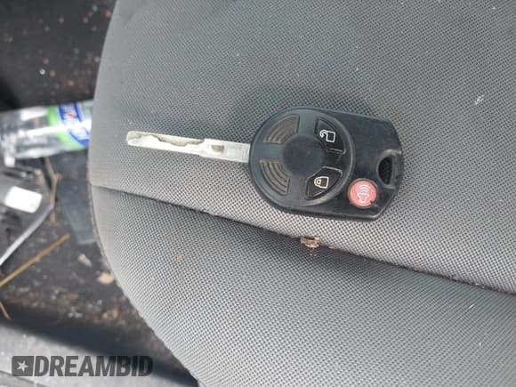 ✅ 2017 Ford Escape S • VIN: 1FMCU0F76HUC30910 • Lot: 43405742. Listed on IAAI with 160,138 mi. Free auction sales archive from the USA and detailed vehicle history report at DreamBid. Image 11.