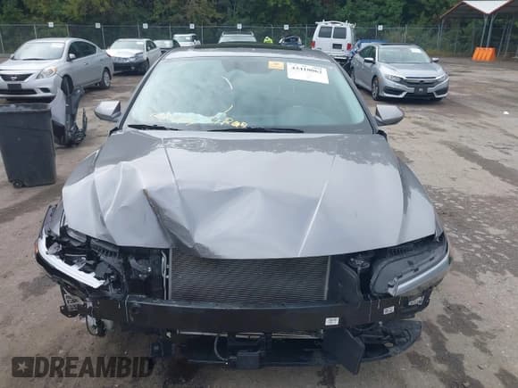 ✅ 2024 Hyundai Elantra SEL • VIN: KMHLS4DG6RU766628 • Lot: 43410062. Listed on IAAI with 30,009 mi. Free auction sales archive from the USA and detailed vehicle history report at DreamBid. Image 12.