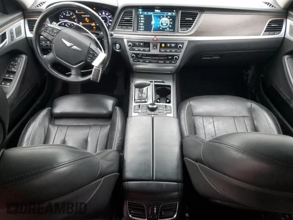 ✅ 2018 Genesis G80 3.8L • VIN: KMHGN4JE8JU223040 • Lot: 51564395. Listed on Copart with 62,708 mi. Free auction sales archive from the USA and detailed vehicle history report at DreamBid. Image 8.