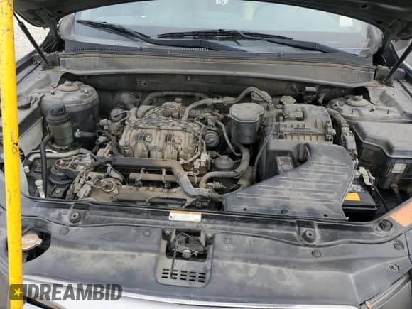 ✅ 2012 Hyundai Santa Fe Limited • VIN: 5XYZK4AG1CG156812 • Lot: 87953285. Listed on Copart with 186,428 mi. Free auction sales archive from the USA and detailed vehicle history report at DreamBid. Image 12.