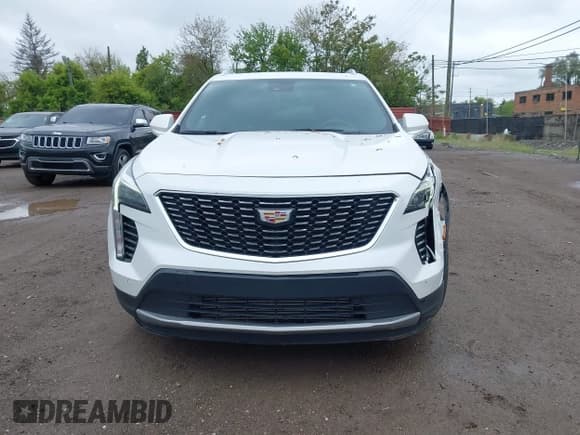 ✅ 2020 Cadillac XT4 AWD Premium Luxury • VIN: 1GYFZDR43LF072500 • Lot: 42331001. Listed on IAAI with 51,022 mi. Free auction sales archive from the USA and detailed vehicle history report at DreamBid. Image 12.