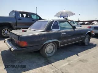 ✅ 1977 Mercedes-Benz 400 • VIN: 10704412045324 • Лот: 68363904. Опубликован ранее на Copart с пробегом 175 943 миль. Бесплатный доступ к архиву аукционных продаж из США и подробный отчёт об истории автомобиля на DreamBid. Изображение 3.