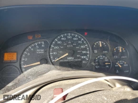 ✅ 2002 Chevrolet Suburban Z71 • VIN: 3GNFK16Z52G182705 • Lot: 85576175. Listed on Copart with Not provided. Free auction sales archive from the USA and detailed vehicle history report at DreamBid. Image 9.