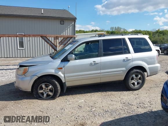 ✅ 2007 Honda Pilot EX-L • VIN: 5FNYF18557B012941 • Lot: 43394248. Wystawiony na IAAI z przebiegiem 151 340 mil. Bezpłatny archiwum sprzedaży aukcyjnych z USA i szczegółowy raport historii pojazdu na DreamBid. Zdjęcie 15.