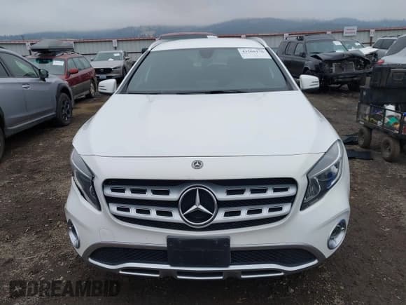 ✅ 2020 Mercedes-Benz GLA 250 • VIN: WDCTG4GB5LJ651723 • Lot: 43566176. Wystawiony na IAAI z przebiegiem 45 669 mil. Bezpłatny archiwum sprzedaży aukcyjnych z USA i szczegółowy raport historii pojazdu na DreamBid. Zdjęcie 12.
