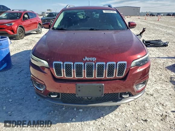 ✅ 2021 Jeep Cherokee Limited • VIN: 1C4PJLDX0MD147440 • Lot: 92688785. Wystawiony na Copart z przebiegiem 28 805 mil. Bezpłatny archiwum sprzedaży aukcyjnych z USA i szczegółowy raport historii pojazdu na DreamBid. Zdjęcie 5.
