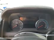 ✅ 2017 Chevrolet Suburban LT • VIN: 1GNSKHKCXHR335578 • Lot: 77782024. Wystawiony na Copart z przebiegiem Nie podano. Bezpłatny archiwum sprzedaży aukcyjnych z USA i szczegółowy raport historii pojazdu na DreamBid. Zdjęcie 9.