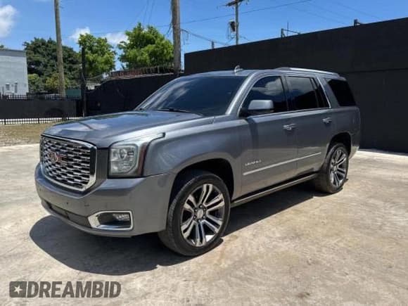 ✅ 2019 GMC Yukon Denali • VIN: 1GKS2CKJ1KR179100 • Лот: 91727985. Опубликован ранее на Copart с пробегом 128 548 миль. Бесплатный доступ к архиву аукционных продаж из США и подробный отчёт об истории автомобиля на DreamBid. Изображение 2.