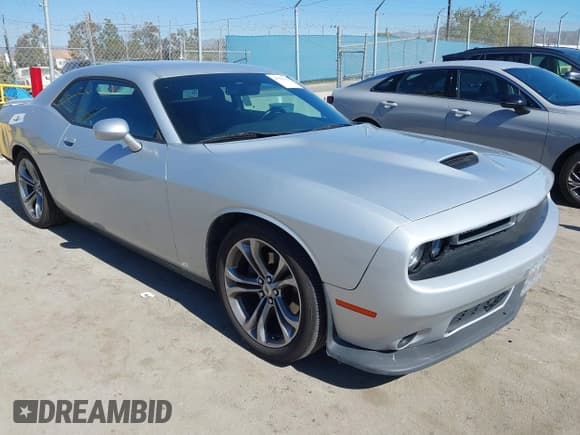 ✅ 2020 Dodge Challenger R/T • VIN: 2C3CDZBT5LH155077 • Lot: 43560315. Wystawiony na IAAI z przebiegiem 83 535 mil. Bezpłatny archiwum sprzedaży aukcyjnych z USA i szczegółowy raport historii pojazdu na DreamBid. Zdjęcie 1.