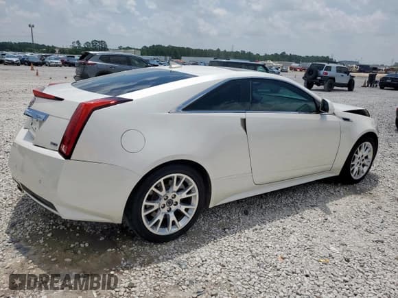 ✅ 2011 Cadillac CTS Premium • VIN: 1G6DP1EDXB0123728 • Lot: 57966175. Listed on Copart with 147,068 mi. Free auction sales archive from the USA and detailed vehicle history report at DreamBid. Image 3.