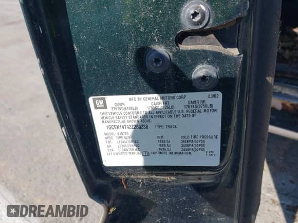 2002 Chevrolet Silverado 1500 LS with VIN 1GCEK14T42Z280238, listed as a IAAI auction lot 42738911 with 119,141 mi miles and . Bid and sale history available at DreamBid. Image 9.