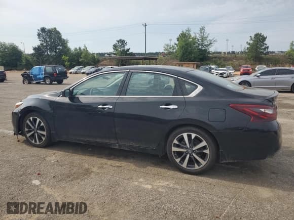✅ 2017 Nissan Altima SR • VIN: 1N4AL3APXHC267798 • Lot: 57521915. Listed on Copart with 114,631 mi. Free auction sales archive from the USA and detailed vehicle history report at DreamBid. Image 2.