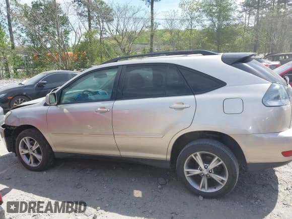 ✅ 2006 Lexus RX 400h • VIN: JTJGW31U160004161 • Лот: 42037974. Опубликован ранее на IAAI с пробегом 209 105 миль. Бесплатный доступ к архиву аукционных продаж из США и подробный отчёт об истории автомобиля на DreamBid. Изображение 14.