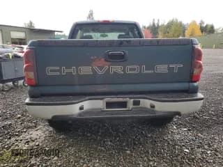 ✅ 2007 Chevrolet Silverado 1500 Work Truck • VIN: 1GCEK19V47Z135069 • Lot: 91312285. Wystawiony na Copart z przebiegiem 83 850 mil. Bezpłatny archiwum sprzedaży aukcyjnych z USA i szczegółowy raport historii pojazdu na DreamBid. Zdjęcie 6.