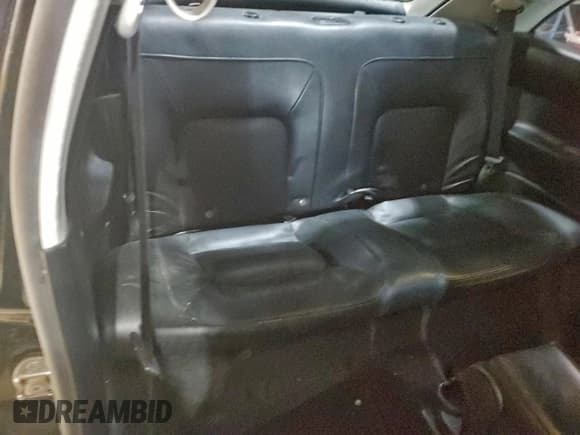 ✅ 2008 Volkswagen Beetle S • VIN: 3VWRW31C58M519261 • Lot: 94320895. Listed on Copart with 177,268 mi. Free auction sales archive from the USA and detailed vehicle history report at DreamBid. Image 10.