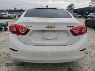 ✅ 2017 Chevrolet Cruze LS • VIN: 1G1BC5SM0H7174143 • Lot: 40271703. Listed on Copart with 59,329 mi. Free auction sales archive from the USA and detailed vehicle history report at DreamBid. Image 6.