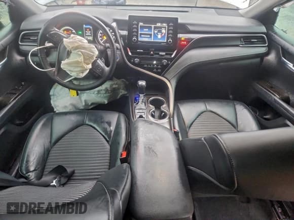 ✅ 2022 Toyota Camry Hybrid Nightshade • VIN: 4T1T31AK4NU045402 • Lot: 92424775. Listed on Copart with 56,918 mi. Free auction sales archive from the USA and detailed vehicle history report at DreamBid. Image 8.