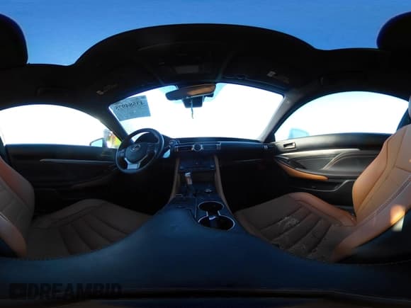 ✅ 2019 Lexus RC 350 • VIN: JTHHZ5BC9K5021222 • Lot: 43584975. Wystawiony na IAAI z przebiegiem 24 662 mil. Bezpłatny archiwum sprzedaży aukcyjnych z USA i szczegółowy raport historii pojazdu na DreamBid. Zdjęcie 21.