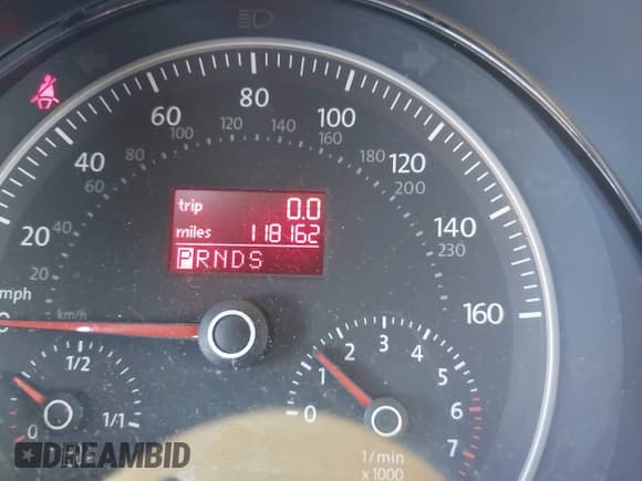 ✅ 2008 Volkswagen Beetle S • VIN: 3VWRW31C68M500718 • Lot: 42209893. Listed on IAAI with 118,162 mi. Free auction sales archive from the USA and detailed vehicle history report at DreamBid. Image 7.