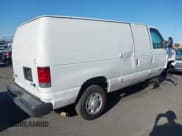 ✅ 2010 Ford Econoline Cargo Commercial • VIN: 1FTNE1EW4ADA38318 • Lot: 43377146. Wystawiony na IAAI z przebiegiem 285 042 mil. Bezpłatny archiwum sprzedaży aukcyjnych z USA i szczegółowy raport historii pojazdu na DreamBid. Zdjęcie 4.