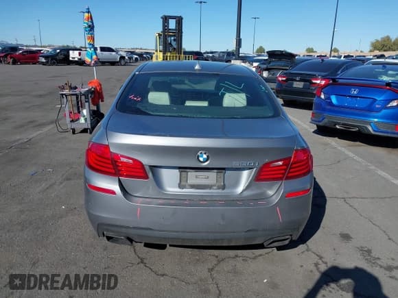✅ 2014 BMW 5 Series 550i • VIN: WBAKN9C52ED000911 • Lot: 41762042. Listed on IAAI with 88,240 mi. Free auction sales archive from the USA and detailed vehicle history report at DreamBid. Image 16.
