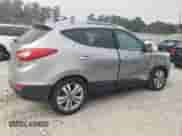 2015 Hyundai Tucson SE z VIN KM8JU3AG2FU017062, wystawiony jako Copart lot #71216813 z przebiegiem 118 372 mil mil oraz . Historia ofert i sprzedaży dostępna na DreamBid. Obrazek 3.