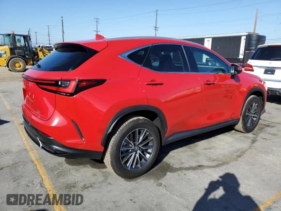 ✅ 2025 Lexus NX 250 Premium • VIN: 2T2GDCAZ5SC030150 • Lot: 85010075. Wystawiony na Copart z przebiegiem 2 456 mil. Bezpłatny archiwum sprzedaży aukcyjnych z USA i szczegółowy raport historii pojazdu na DreamBid. Zdjęcie 3.
