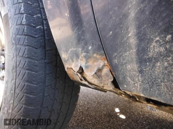 ✅ 2007 Chevrolet Silverado 1500 1LT • VIN: 2GCEC19C171708238 • Lot: 43661739. Listed on IAAI with 167,448 mi. Free auction sales archive from the USA and detailed vehicle history report at DreamBid. Image 29.