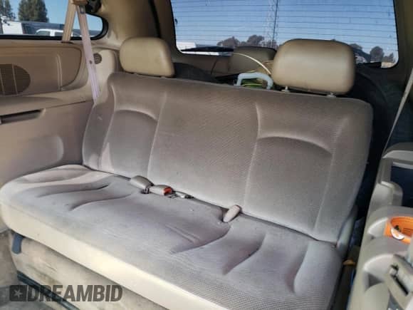 2003 Dodge Caravan SE с VIN 1D4GP24333B198398, выставлен на аукционе Copart как лот 77269414 с пробегом 90 154 миль миль и Списание • Salvage title. История ставок и продаж доступна на DreamBid. Изображение 10.