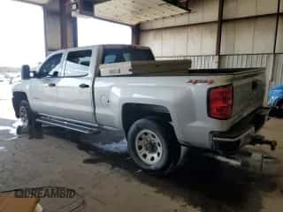 2016 Chevrolet Silverado 2500HD Work Truck с VIN 1GC1KUEG1GF258482, выставлен на аукционе Copart как лот 84871485 с пробегом 198 861 миль миль и Списание • Salvage title. История ставок и продаж доступна на DreamBid. Изображение 2.