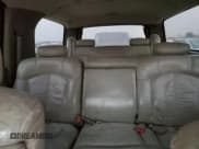 ✅ 2002 Chevrolet Suburban LT • VIN: 1GNEC16Z32J325173 • Лот: 47733995. Опубликован ранее на Copart с пробегом 285 589 миль. Бесплатный доступ к архиву аукционных продаж из США и подробный отчёт об истории автомобиля на DreamBid. Изображение 10.