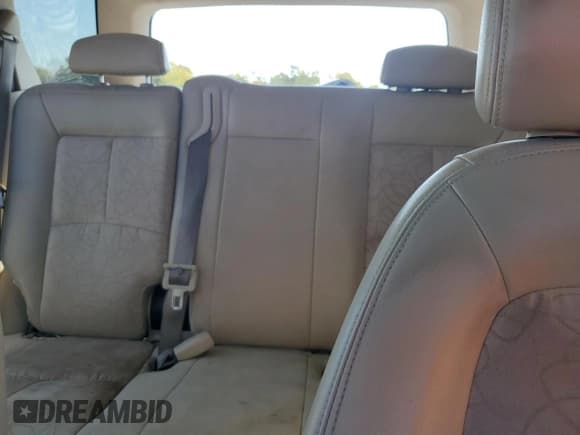 ✅ 2005 Saturn VUE • VIN: 5GZCZ63405S867073 • Lot: 72230334. Wystawiony na Copart z przebiegiem 153 399 mil. Bezpłatny archiwum sprzedaży aukcyjnych z USA i szczegółowy raport historii pojazdu na DreamBid. Zdjęcie 10.