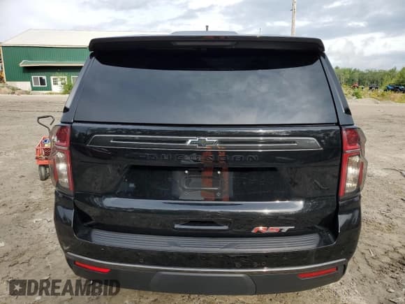 ✅ 2022 Chevrolet Suburban RST • VIN: 1GNSKEKDXNR230722 • Lot: 64009944. Wystawiony na Copart z przebiegiem 40 365 mil. Bezpłatny archiwum sprzedaży aukcyjnych z USA i szczegółowy raport historii pojazdu na DreamBid. Zdjęcie 6.