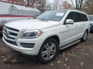 ✅ 2014 Mercedes-Benz GL 450 • VIN: 4JGDF7CE3EA304677 • Lot: 43758377. Wystawiony na IAAI z przebiegiem 138 365 mil. Bezpłatny archiwum sprzedaży aukcyjnych z USA i szczegółowy raport historii pojazdu na DreamBid. Zdjęcie 17.