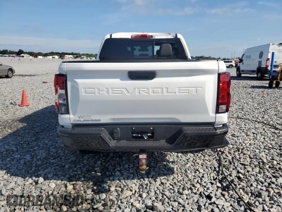 ✅ 2025 Chevrolet Colorado 4WD Work Truck • VIN: 1GCPTBEK5S1142448 • Lot: 80461535. Listed on Copart with 9,698 mi. Free auction sales archive from the USA and detailed vehicle history report at DreamBid. Image 6.