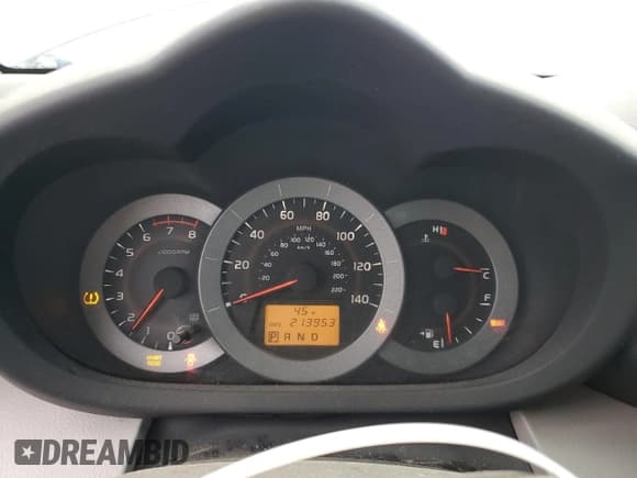 ✅ 2009 Toyota RAV4 • VIN: 2T3BF33V19W002168 • Lot: 92700955. Listed on Copart with 213,953 mi. Free auction sales archive from the USA and detailed vehicle history report at DreamBid. Image 9.