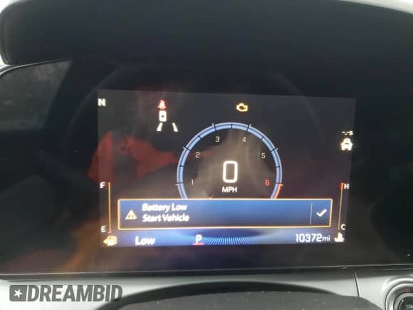 2025 Chevrolet Trax LT z VIN KL77LHEP7SC243717, wystawiony jako Copart lot #90293335 z przebiegiem 10 372 mil mil oraz Czysty tytuł • Clean title. Historia ofert i sprzedaży dostępna na DreamBid. Obrazek 9.