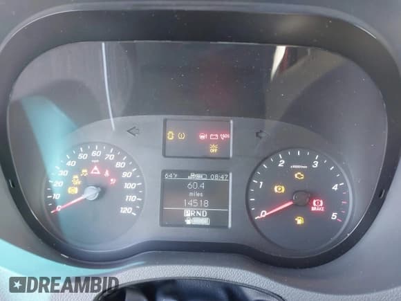 ✅ 2020 Mercedes-Benz Sprinter Cargo • VIN: W1W4ECHY5LT035395 • Lot: 42198516. Wystawiony na IAAI z przebiegiem 14 518 mil. Bezpłatny archiwum sprzedaży aukcyjnych z USA i szczegółowy raport historii pojazdu na DreamBid. Zdjęcie 7.