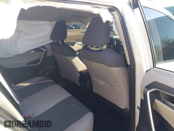 ✅ 2025 Toyota RAV4 XLE • VIN: 2T3P1RFV4SC496486 • Lot: 43485416. Listed on IAAI with 12,162 mi. Free auction sales archive from the USA and detailed vehicle history report at DreamBid. Image 8.