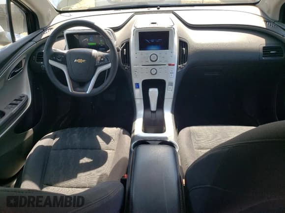 ✅ 2013 Chevrolet Volt • VIN: 1G1RA6E48DU143126 • Lot: 55509364. Wystawiony na Copart z przebiegiem 101 926 mil. Bezpłatny archiwum sprzedaży aukcyjnych z USA i szczegółowy raport historii pojazdu na DreamBid. Zdjęcie 8.