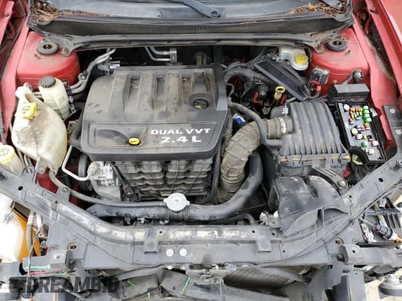 ✅ 2013 Dodge Avenger SE • VIN: 1C3CDZAB6DN504247 • Лот: 83523524. Опубликован ранее на Copart с пробегом 227 751 миль. Бесплатный доступ к архиву аукционных продаж из США и подробный отчёт об истории автомобиля на DreamBid. Изображение 11.