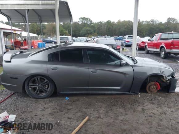 ✅ 2012 Dodge Charger RT Max • VIN: 2C3CDXDT5CH160085 • Лот: 43532438. Опубликован ранее на IAAI с пробегом 194 738 миль. Бесплатный доступ к архиву аукционных продаж из США и подробный отчёт об истории автомобиля на DreamBid. Изображение 14.