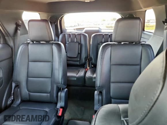 ✅ 2014 Ford Explorer Limited • VIN: 1FM5K7F83EGC12312 • Lot: 85577945. Wystawiony na Copart z przebiegiem 116 956 mil. Bezpłatny archiwum sprzedaży aukcyjnych z USA i szczegółowy raport historii pojazdu na DreamBid. Zdjęcie 10.