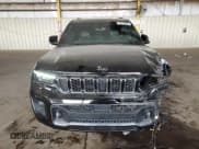 ✅ 2022 Jeep Grand Cherokee Overland • VIN: 1C4RJJDG2N8517990 • Lot: 44748235. Listed on Copart with 37,719 mi. Free auction sales archive from the USA and detailed vehicle history report at DreamBid. Image 5.