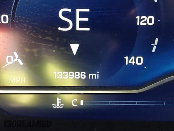 ✅ 2022 Chevrolet Suburban LT • VIN: 1GNSKCKD1NR285046 • Lot: 43532689. Listed on IAAI with 133,986 mi. Free auction sales archive from the USA and detailed vehicle history report at DreamBid. Image 16.